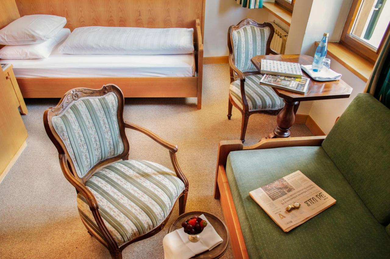 Weisses Roessl Hotel Калдаро Екстериор снимка