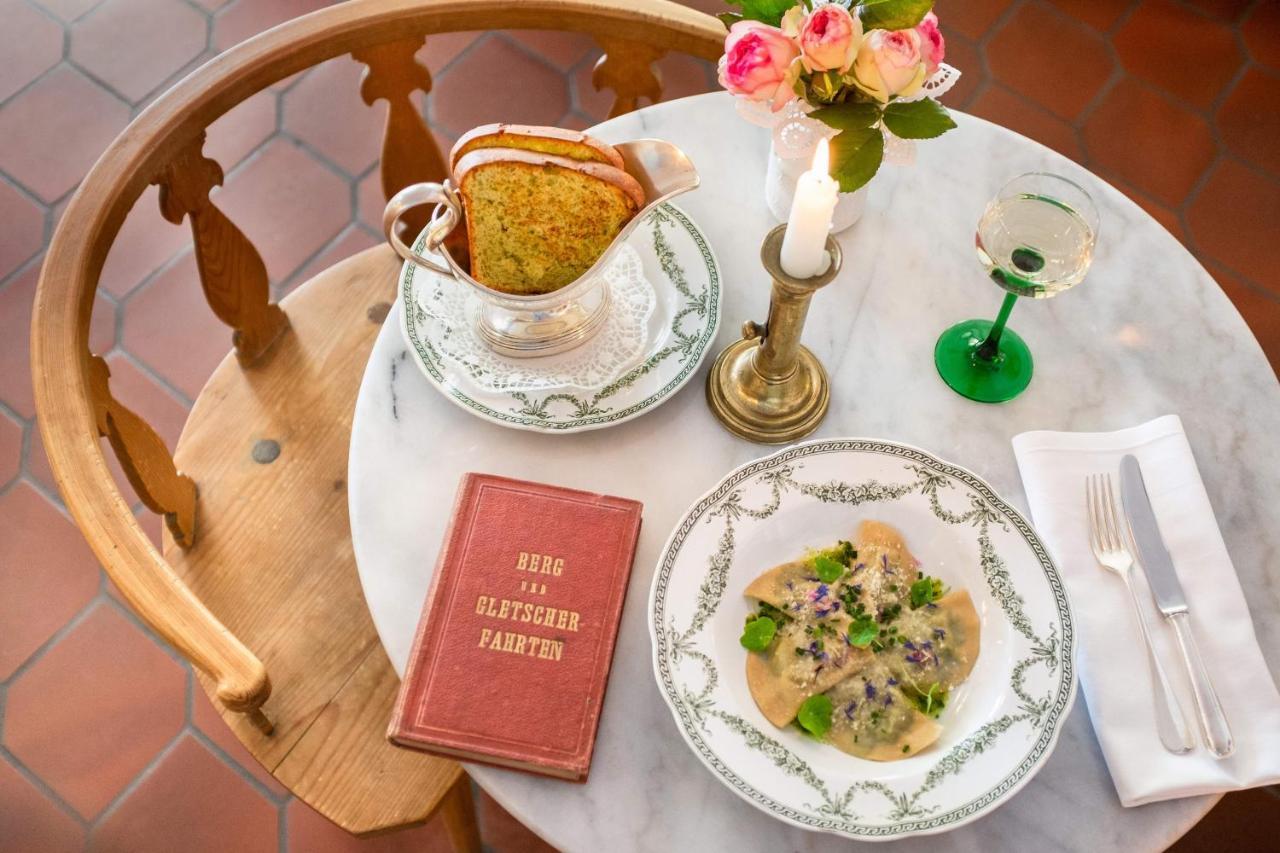 Weisses Roessl Hotel Калдаро Екстериор снимка